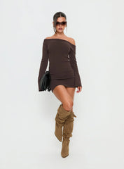 Sina Off Shoulder Mini Dress Chocolate
