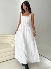 Lorinda Maxi Dress White Lower Impact